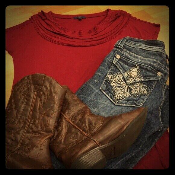 Gap Womens Top Size Small Burgandy Wine Soft Rayon Knit Ruffle Neck - Picture 5 of 7